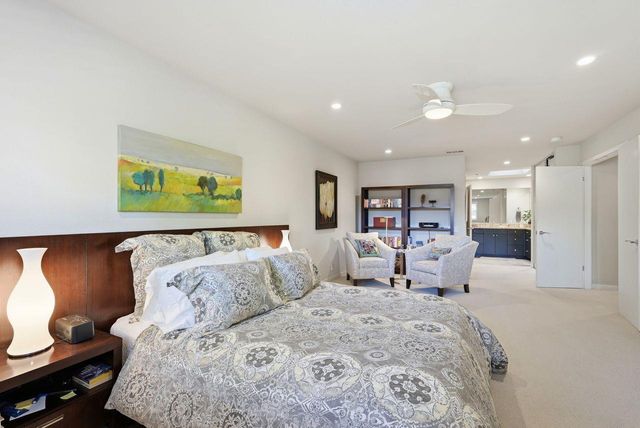 317 E Ranch Rd, Sacramento, CA 95825