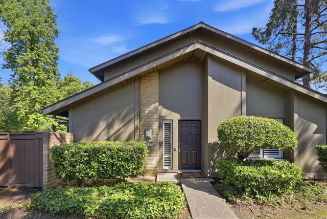 317 E Ranch Rd, Sacramento, CA 95825