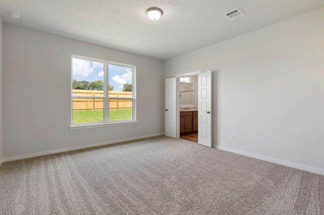 613 Rockbridge Drive, Huntsville, TX 77340