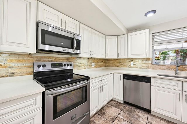 2821 TOURAINE AVENUE, Orlando, FL 32812