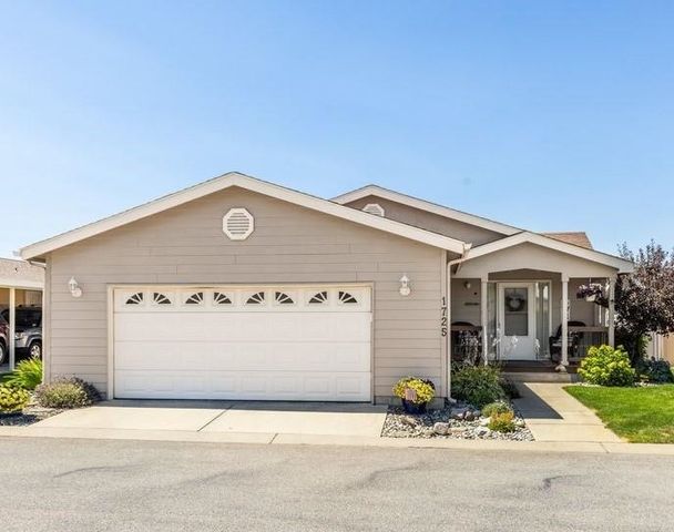 1725 N HODGES Ln, Spokane Valley, WA 99016