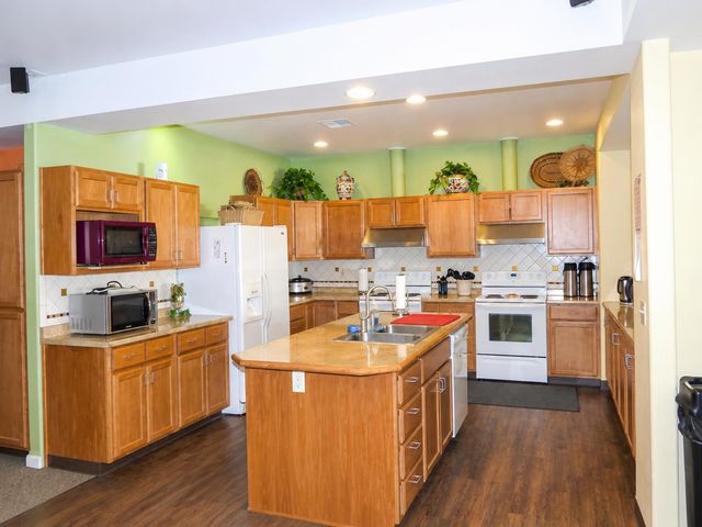 1725 N HODGES Ln, Spokane Valley, WA 99016