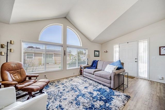 1725 N HODGES Ln, Spokane Valley, WA 99016