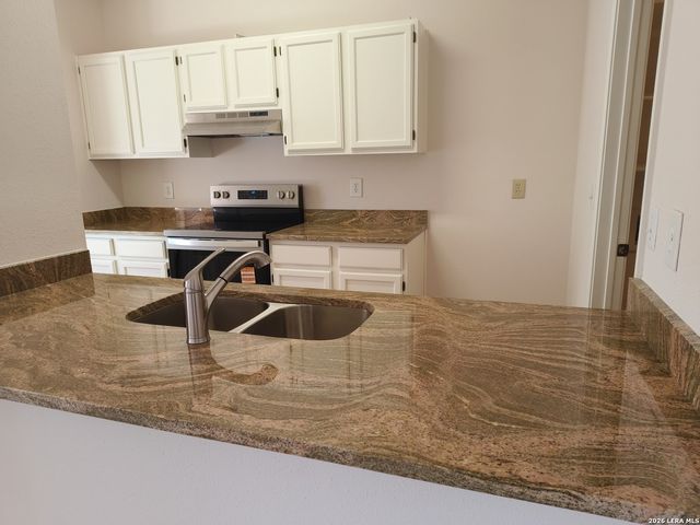 9811 Autumn Star, San Antonio, TX 78254