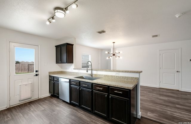 7322 Bowdre, San Antonio, TX 78252