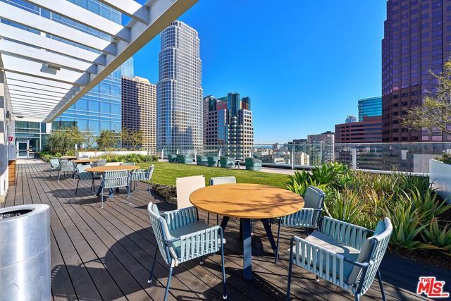 877 Francisco Street 1207, Los Angeles, CA 90017