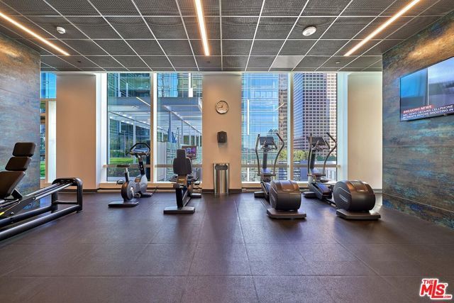 877 Francisco Street 1207, Los Angeles, CA 90017