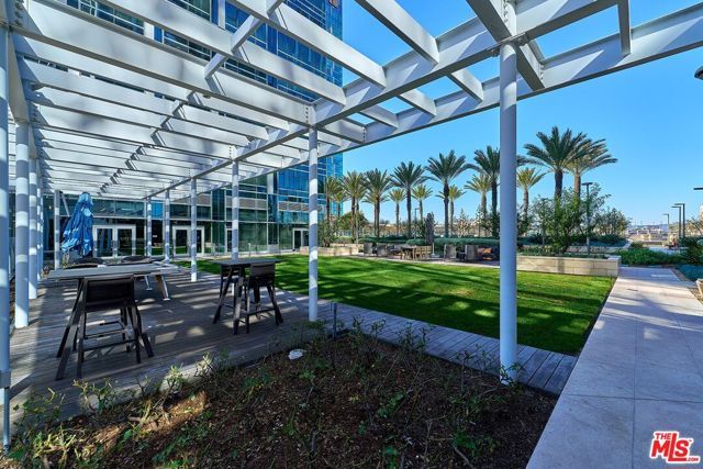 877 Francisco Street 1207, Los Angeles, CA 90017