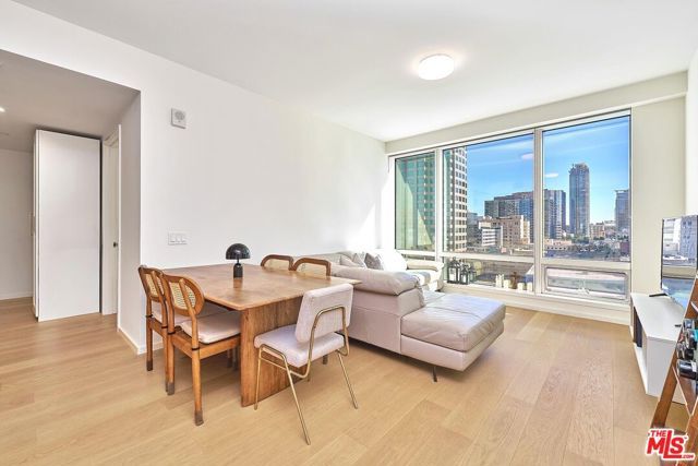 877 Francisco Street 1207, Los Angeles, CA 90017