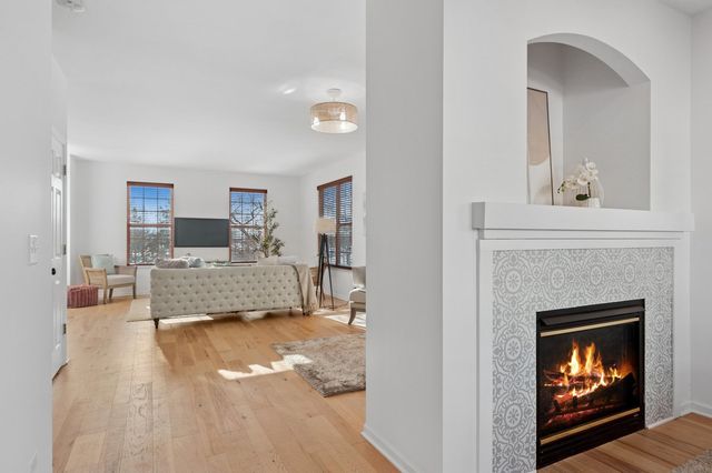 152 Jackson Street, Gilberts, IL 60136