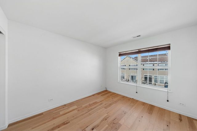 152 Jackson Street, Gilberts, IL 60136