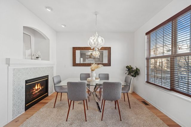 152 Jackson Street, Gilberts, IL 60136