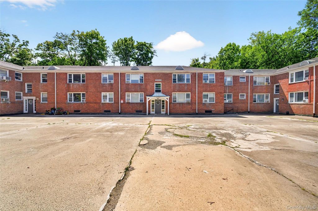 205 West Post Road 1N, White Plains, NY 10606 — photo 5