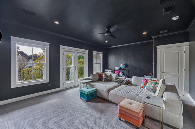 4318 Phil Street, Bellaire, TX 77401