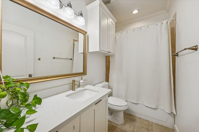 4318 Phil Street, Bellaire, TX 77401