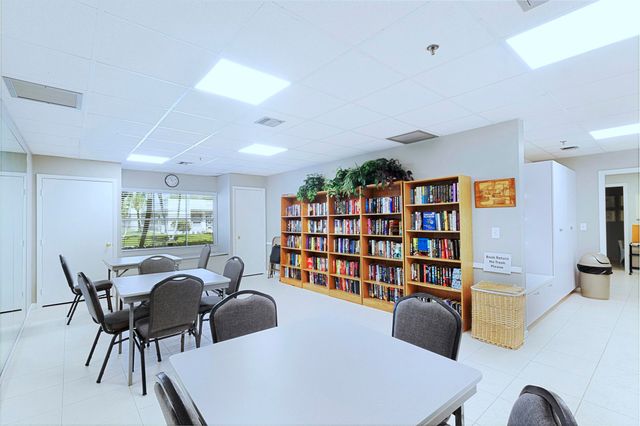 18800 Haywood Terrace 7, Boca Raton, FL 33496