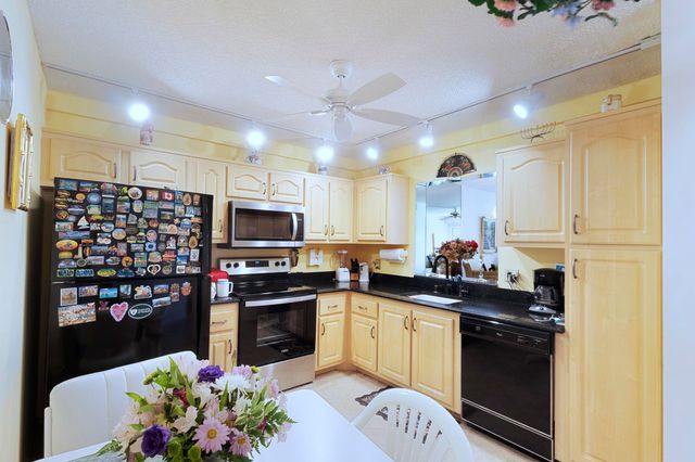 18800 Haywood Terrace 7, Boca Raton, FL 33496