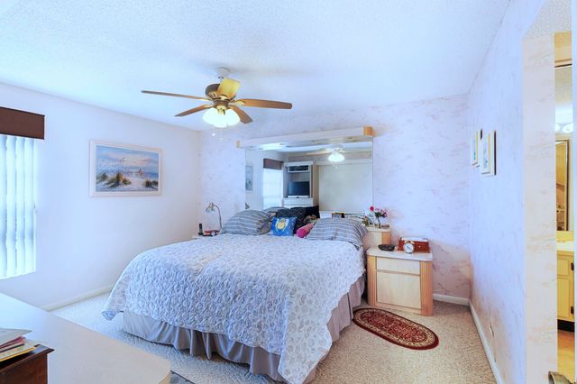 18800 Haywood Terrace 7, Boca Raton, FL 33496