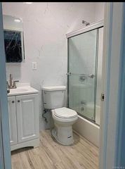 1478 Broadway 3, Brooklyn, NY 11221