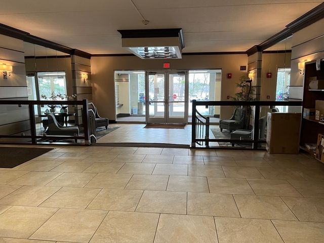 1550 Worcester Rd 114, Framingham, MA 01702