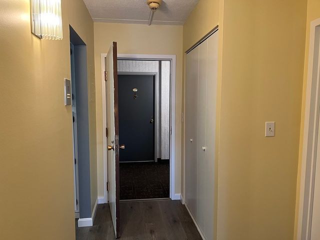 1550 Worcester Rd 114, Framingham, MA 01702