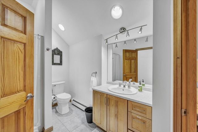 128 Shore Rd, Truro, MA 02666