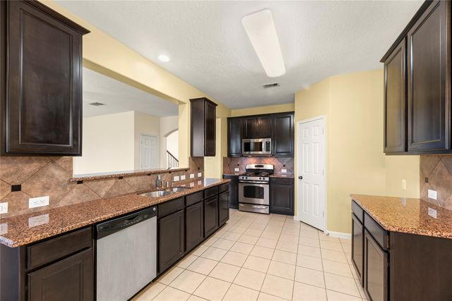 8107 Pavona Ridge Lane, Houston, TX 77040