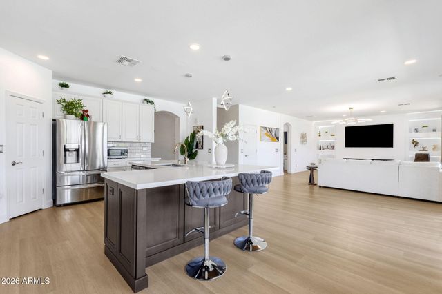 14847 W WINDSOR Avenue, Goodyear, AZ 85395