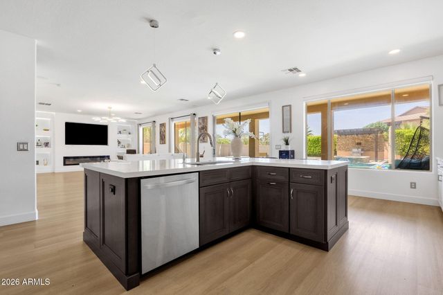 14847 W WINDSOR Avenue, Goodyear, AZ 85395