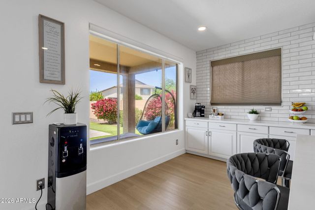 14847 W WINDSOR Avenue, Goodyear, AZ 85395