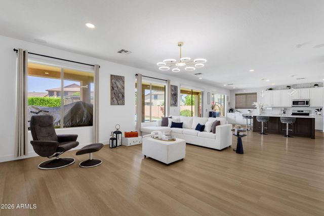 14847 W WINDSOR Avenue, Goodyear, AZ 85395