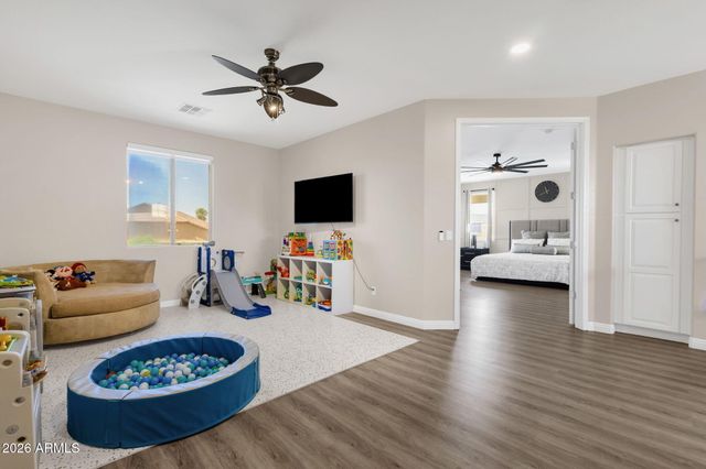 14847 W WINDSOR Avenue, Goodyear, AZ 85395