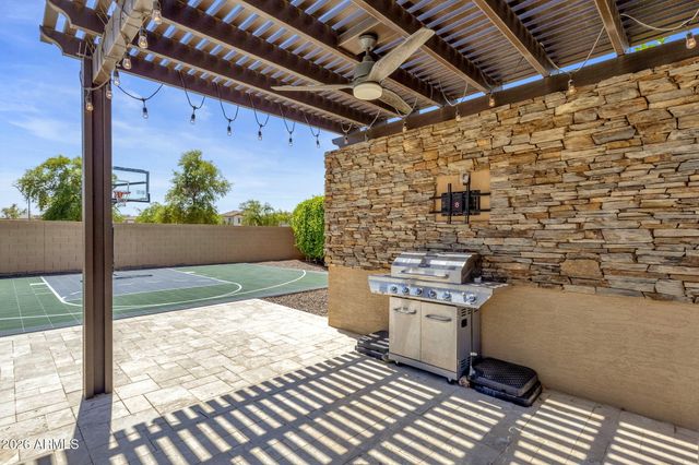 14847 W WINDSOR Avenue, Goodyear, AZ 85395