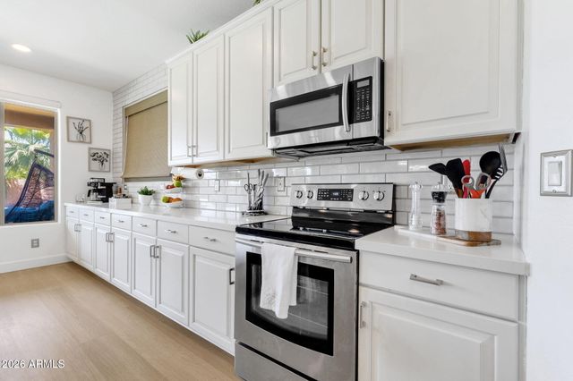 14847 W WINDSOR Avenue, Goodyear, AZ 85395