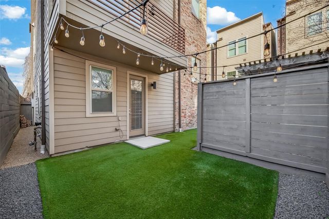 2005 Patterson Street, Houston, TX 77007