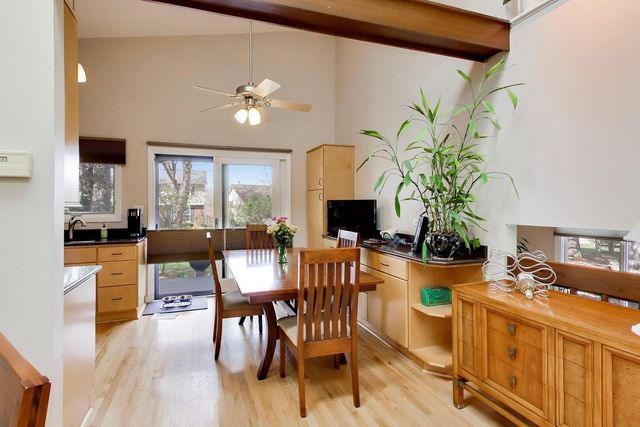 6501 Raintree Court, Lisle, IL 60532