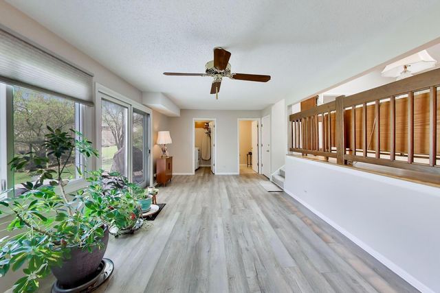 6501 Raintree Court, Lisle, IL 60532