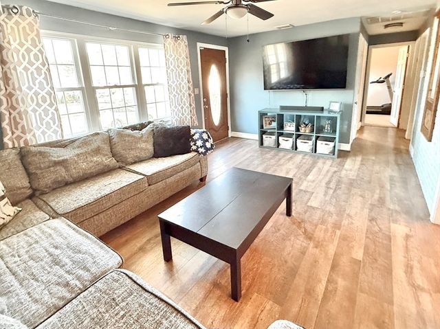 45 Braintree Ave, Brockton, MA 02302