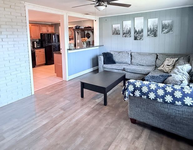 45 Braintree Ave, Brockton, MA 02302