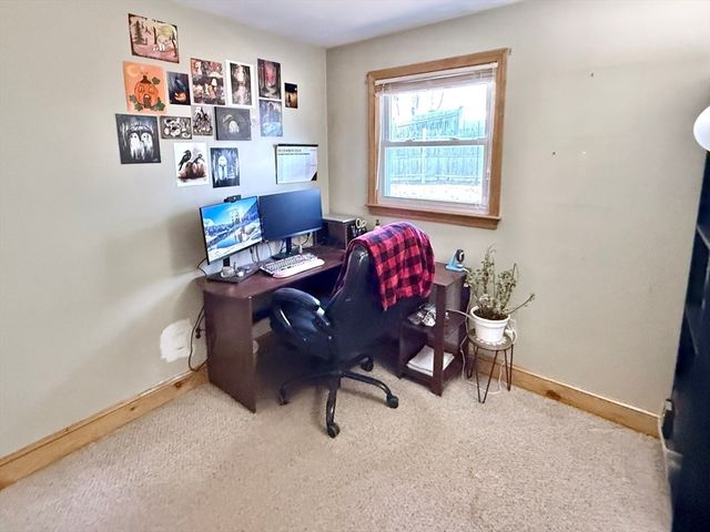 45 Braintree Ave, Brockton, MA 02302