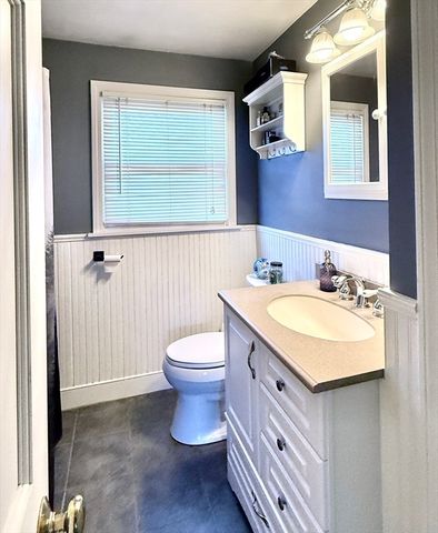 45 Braintree Ave, Brockton, MA 02302