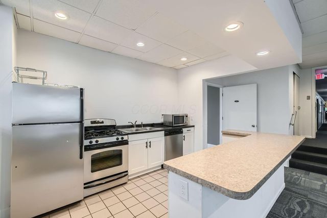 1620 E Broad Street, 603, Columbus, OH 43203