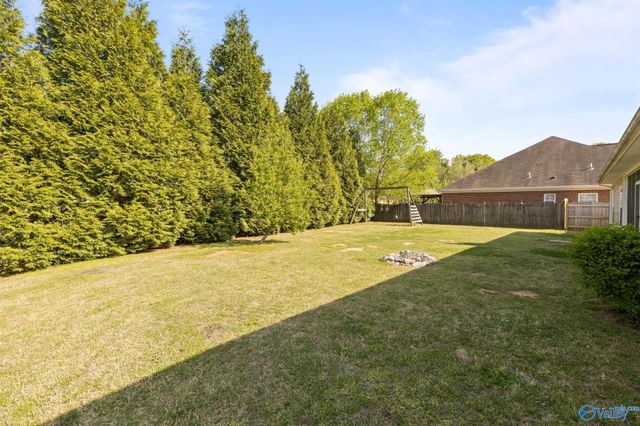 7011 Freedom Park Circle SE, Owens Cross Roads, AL 35763