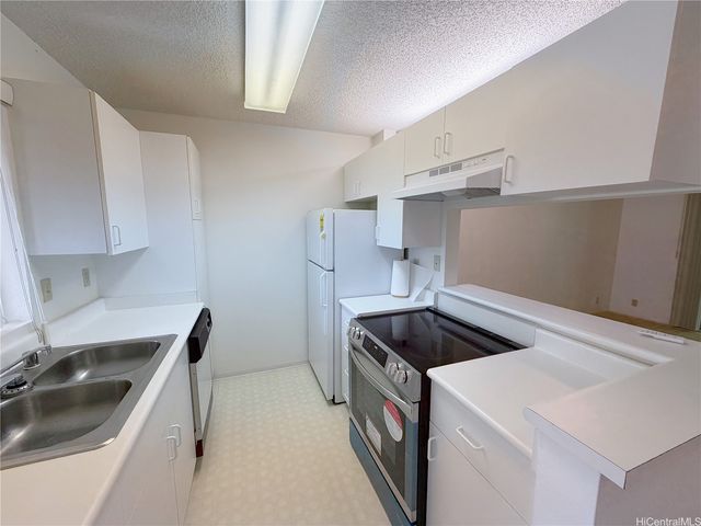 95-510 Wikao Street Q202, Mililani, HI 96789