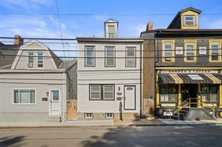 1960 Lowrie St, Troy Hill, PA 15212