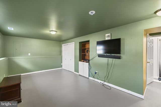 1916 STEVENS DR, Chester, MD 21619