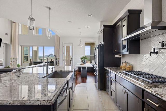 2301 Fossetta VW, Leander, TX 78641