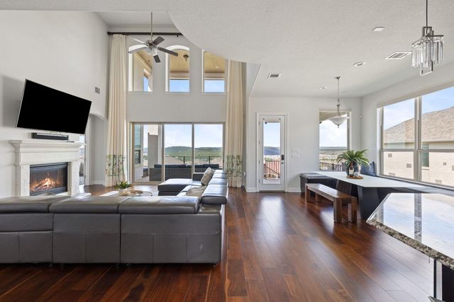 2301 Fossetta VW, Leander, TX 78641