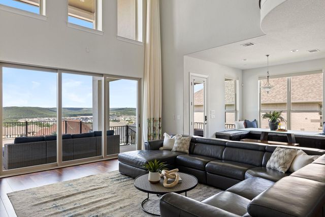 2301 Fossetta VW, Leander, TX 78641