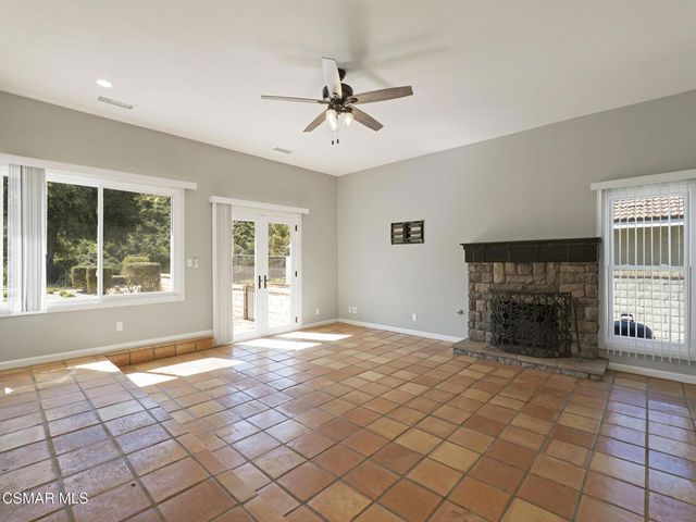 1590 Meander Drive, Simi Valley, CA 93065